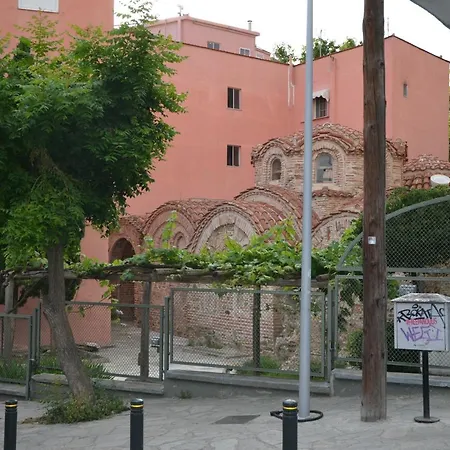 Floor Ano Poli Homestay Thessaloniki